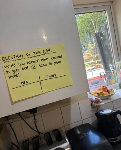 Thought I would try this trend on the lads. Income the random questions … 🤣